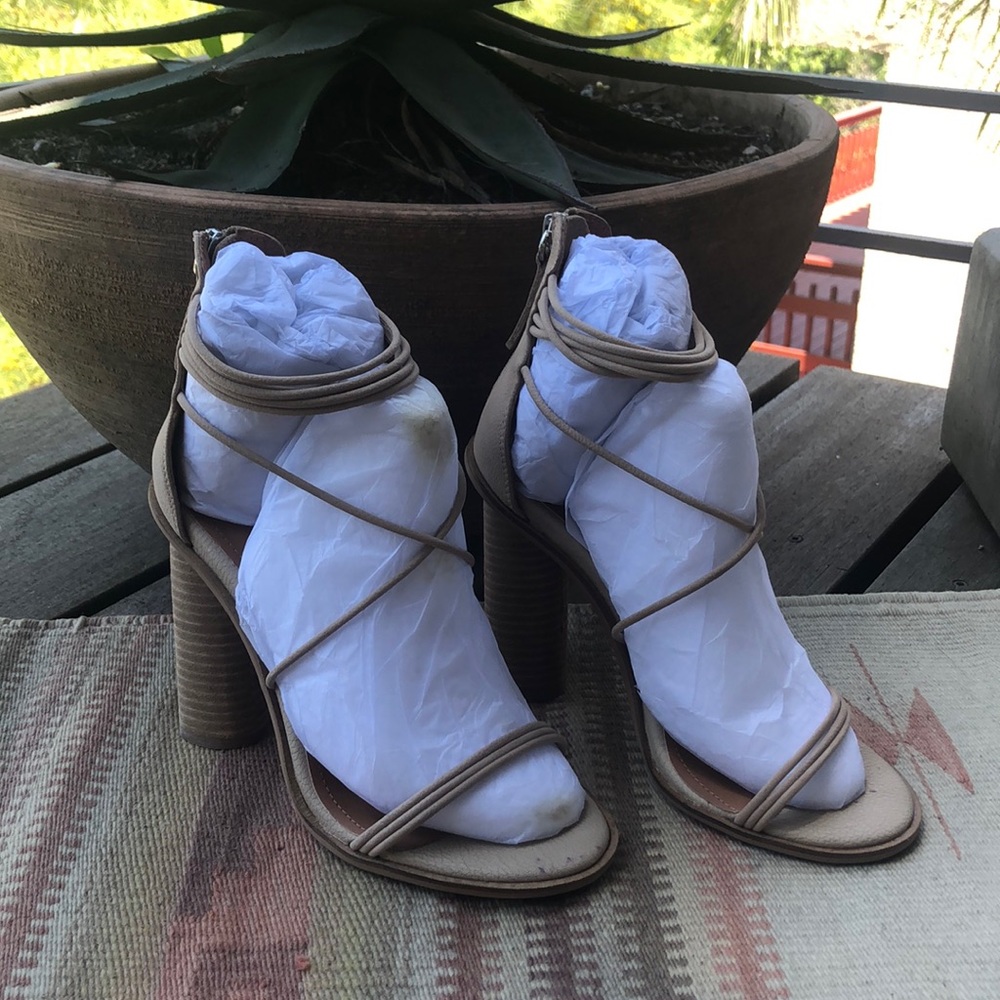 Alias Mae Alfux Sandal
